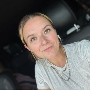 Meet your Posher, Angel